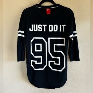 Vintage Nike Women’s Just Do It 95 Jersey Tee Black White Size XS Athletic